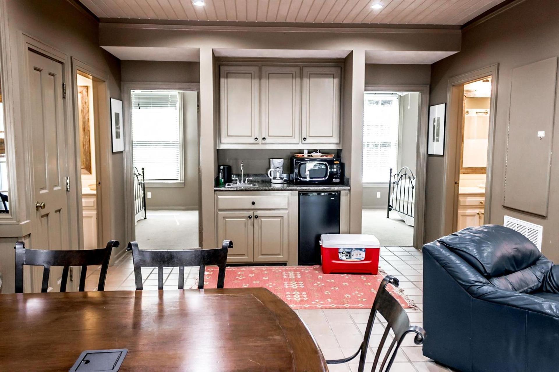 The Lodge at The Bluffs photo 16
