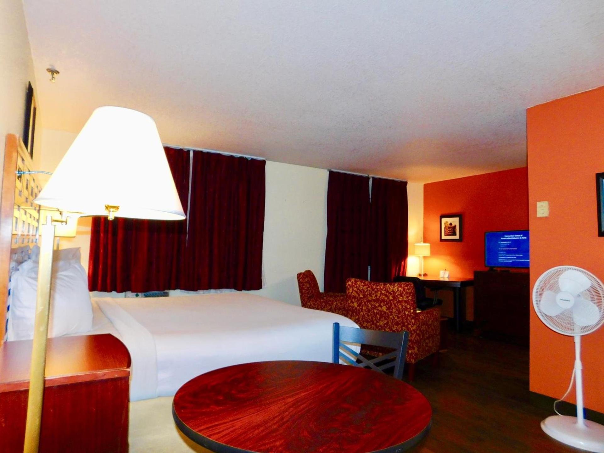 Americas Best Value Inn & Suites Anchorage Airport photo 6