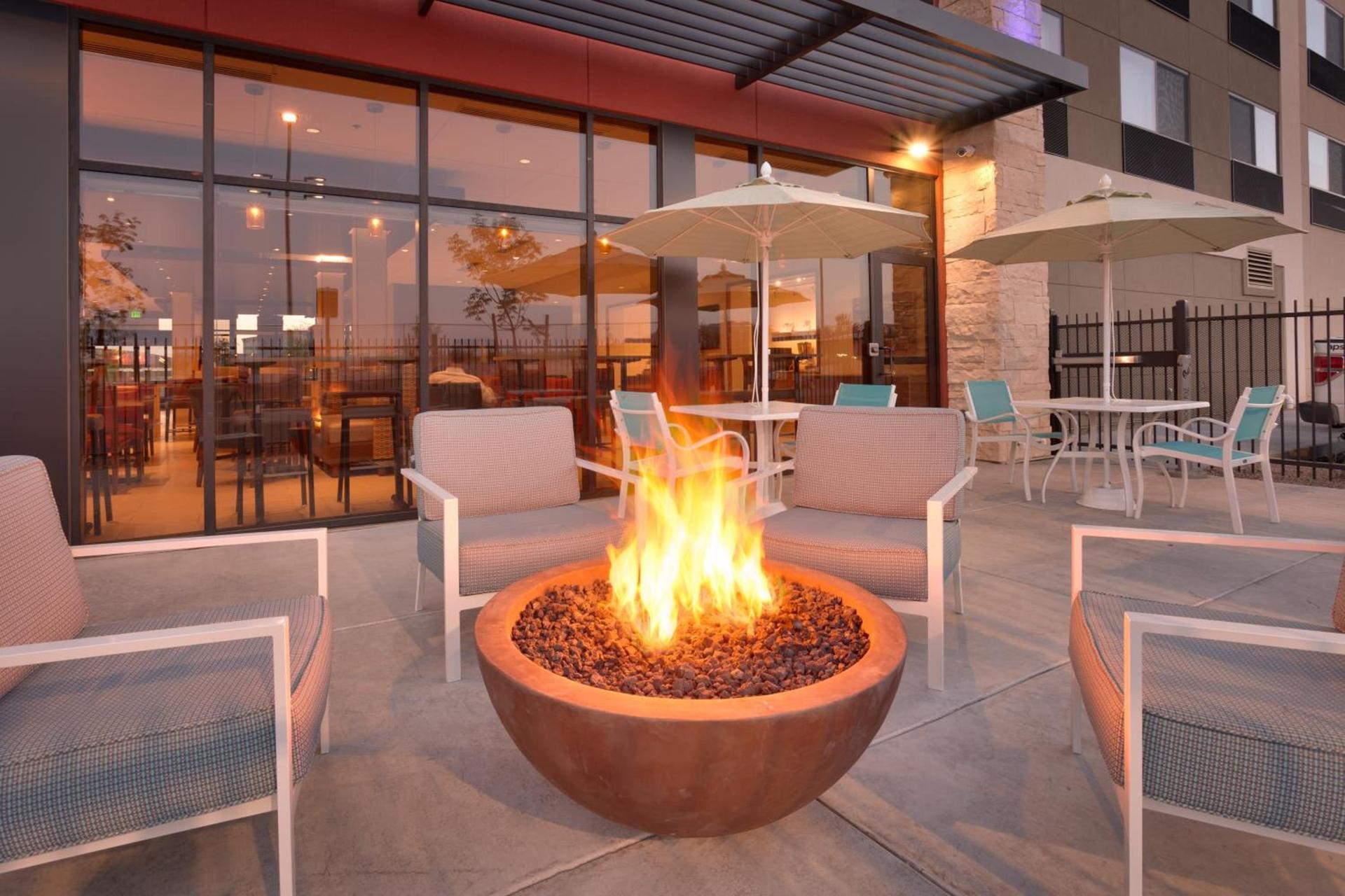 Holiday Inn Express & Suites Phoenix West - Buckeye by IHG photo 19