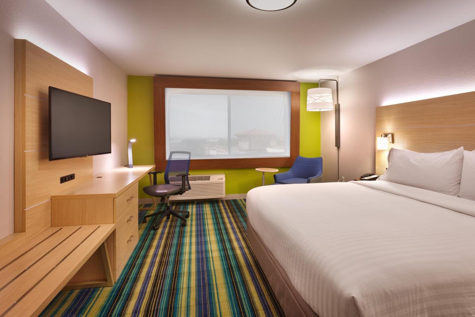 Holiday Inn Express & Suites Phoenix West - Buckeye by IHG photo 37