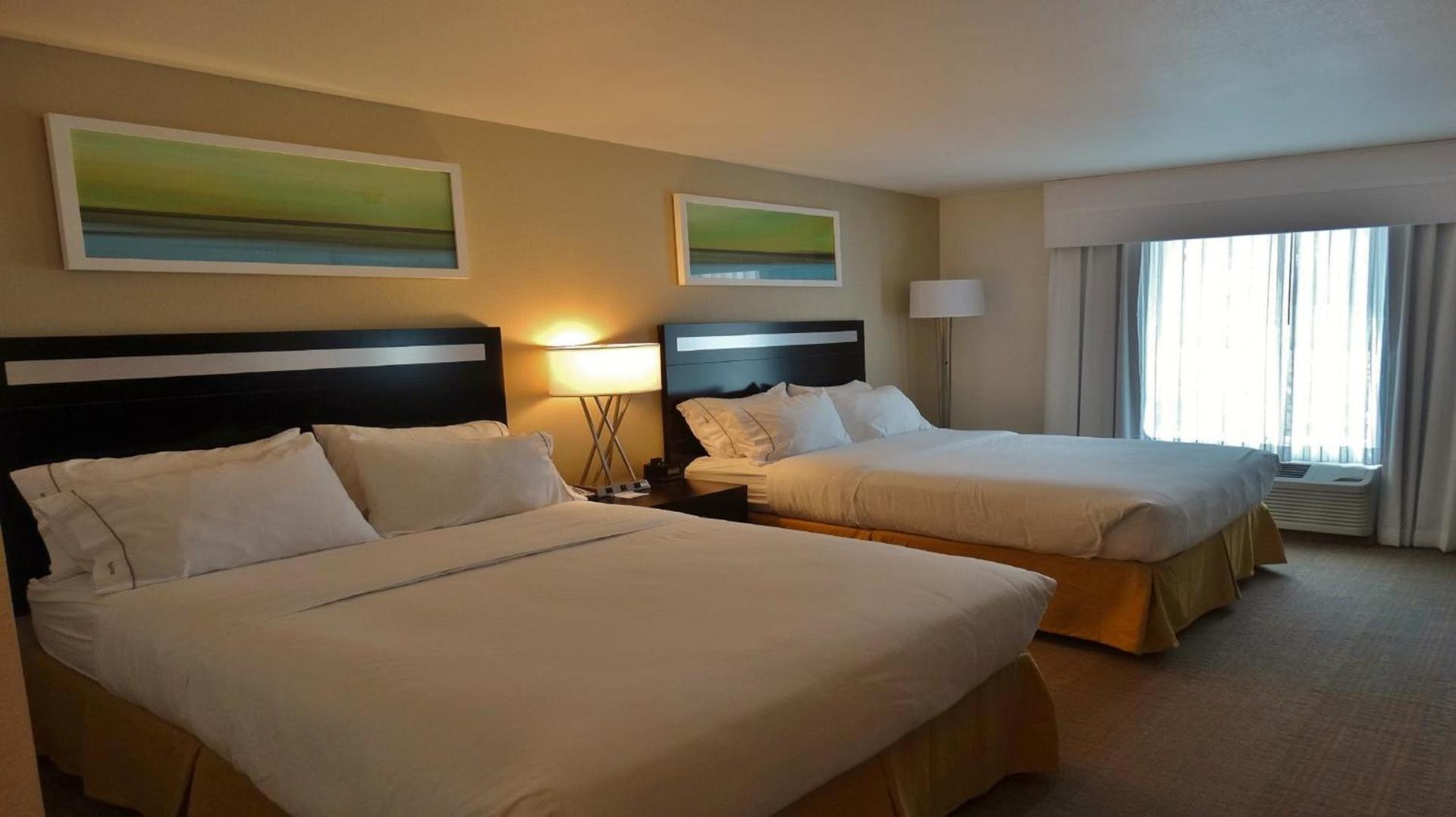 Holiday Inn Express and Suites Montgomery by IHG photo 11