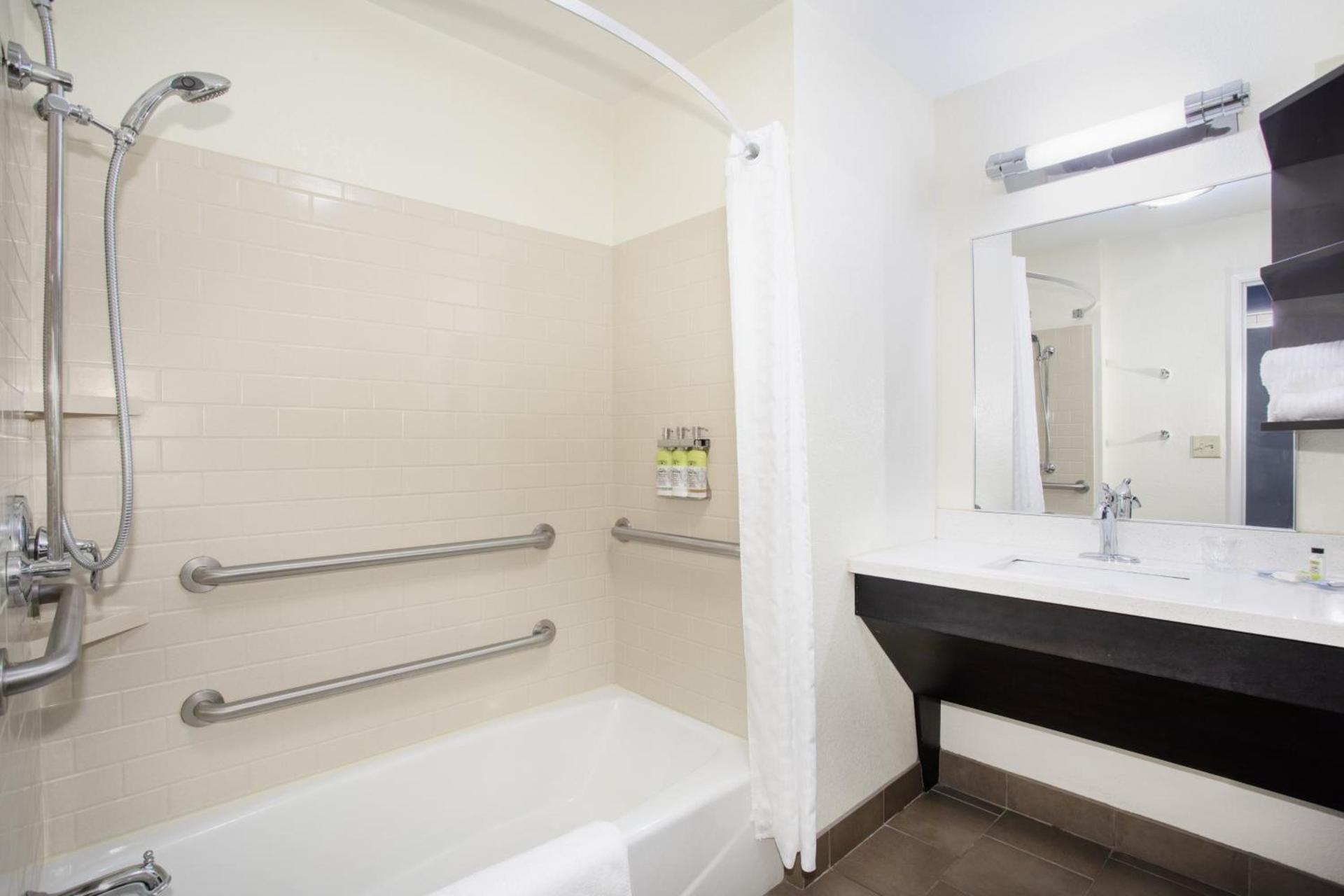 Candlewood Suites Manhattan by IHG photo 7
