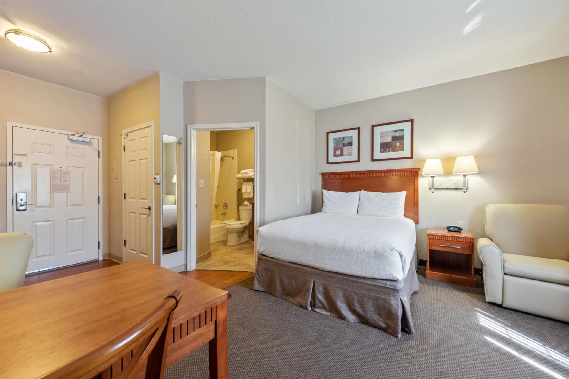 Extended Stay America Suites - San Antonio - North photo 10