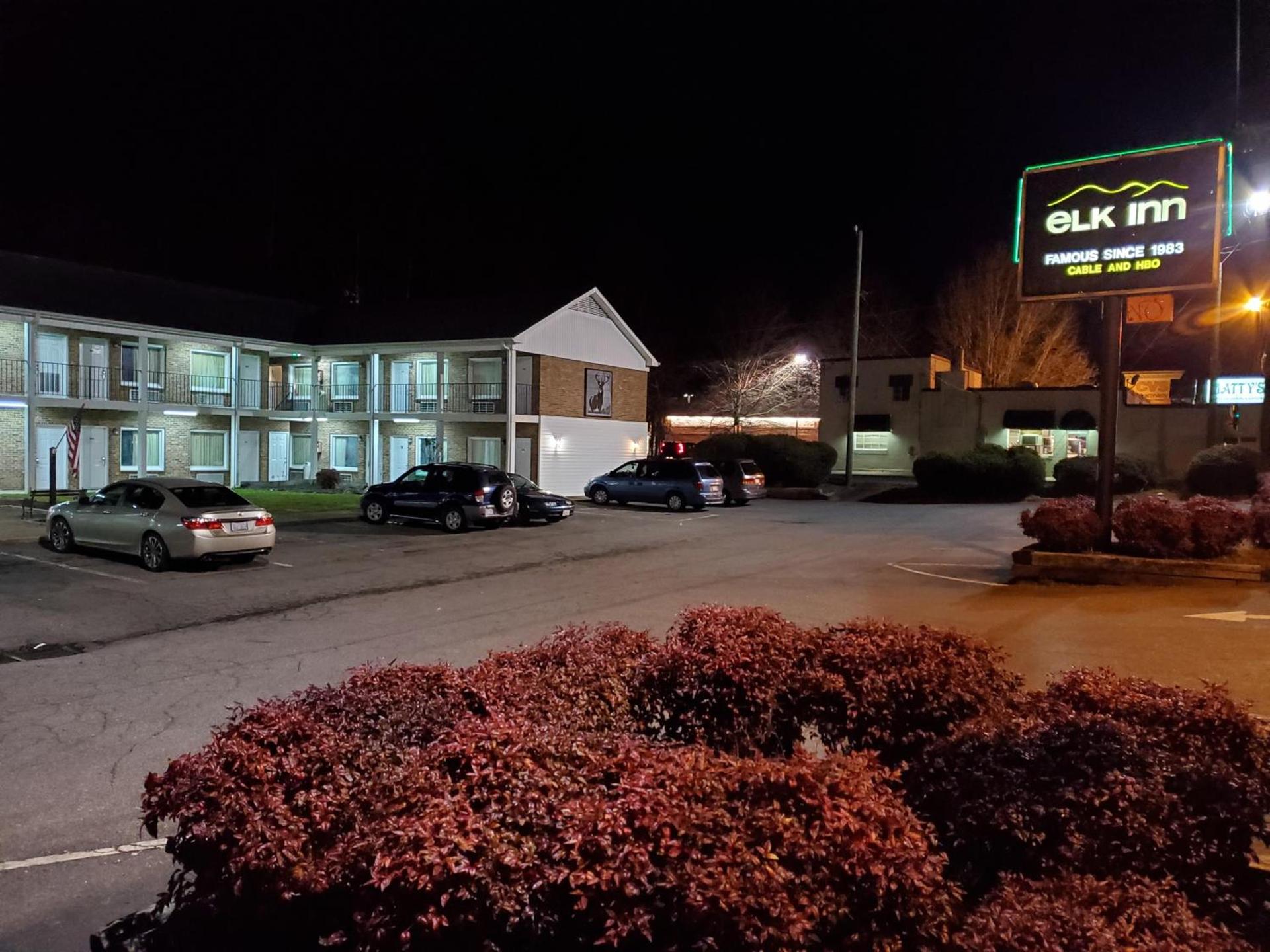 Elk Inn Motel I-77,Exit 85 photo 4