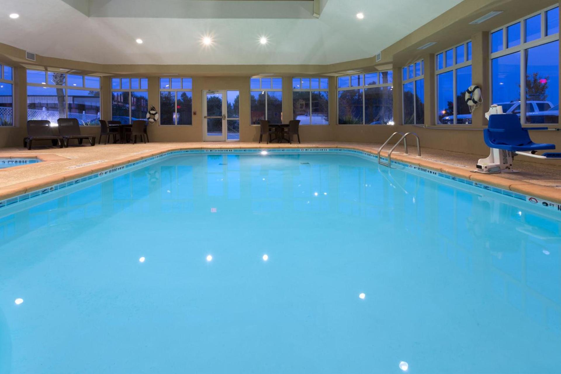 Holiday Inn Express & Suites Moultrie by IHG photo 26