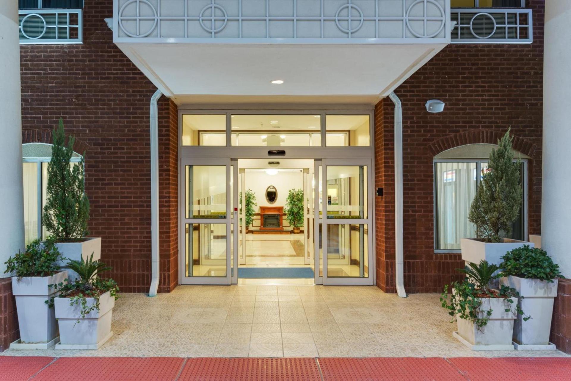 Holiday Inn Express & Suites Moultrie by IHG photo 3