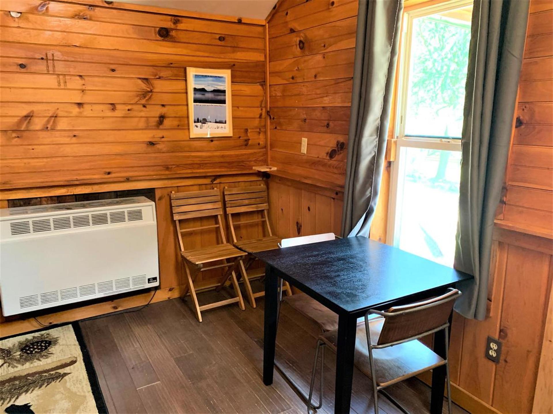 Pine Crest Motel & Cabins photo 44