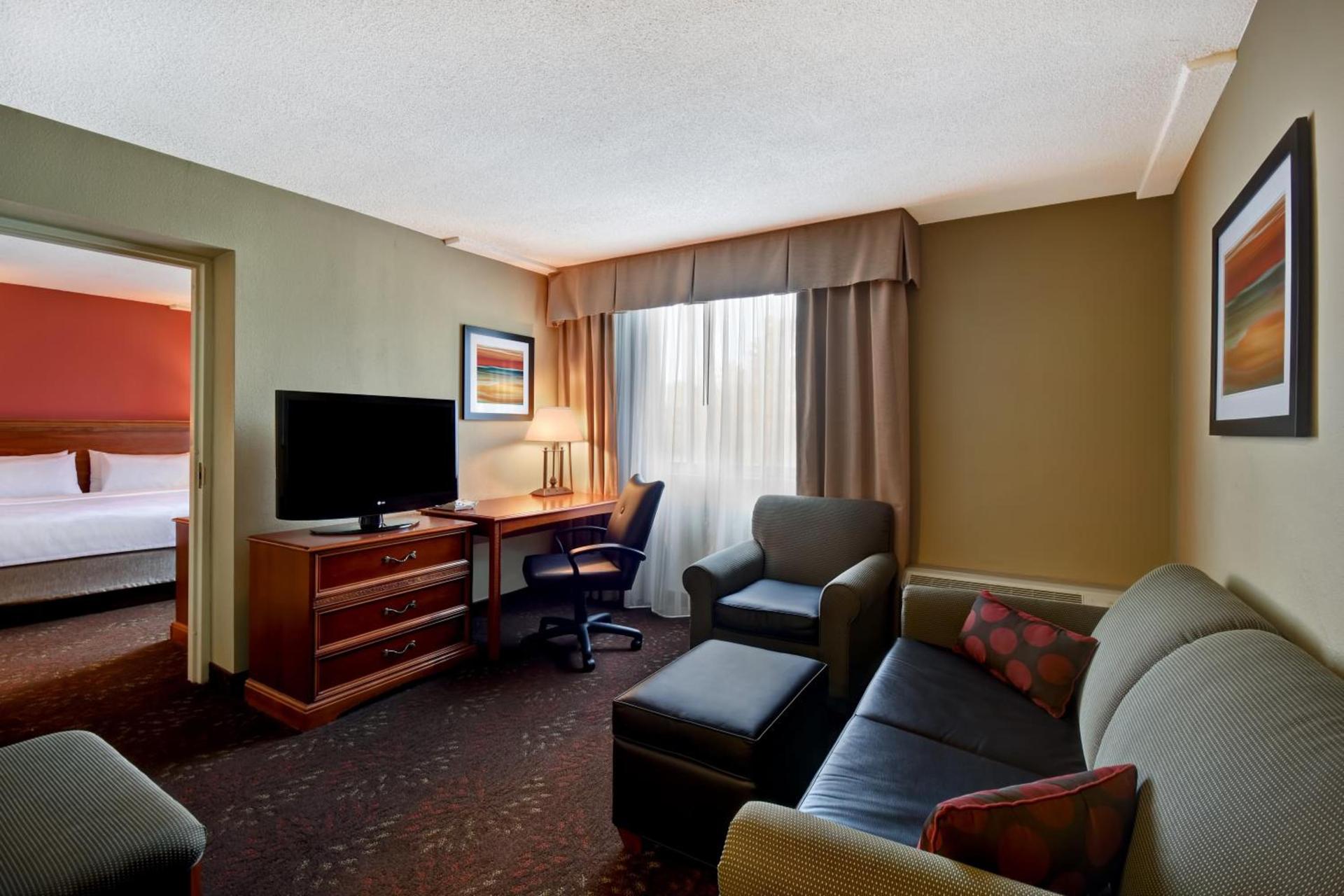 Holiday Inn Cincinnati-Riverfront by IHG photo 4