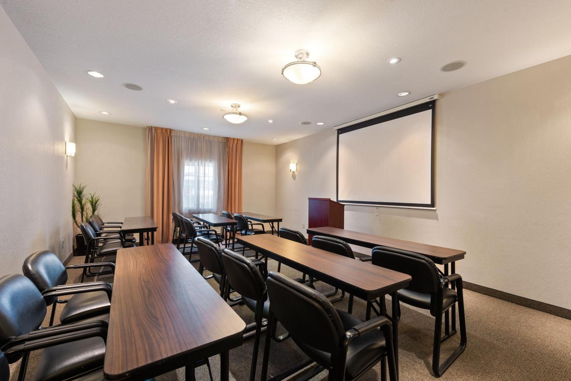 Extended Stay America Suites - San Antonio - North photo 22