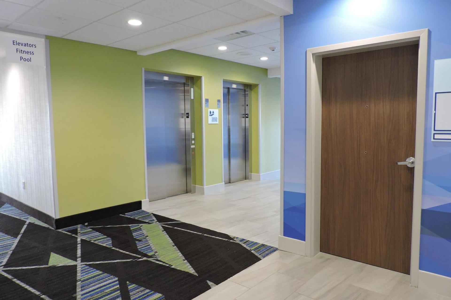 Holiday Inn Express & Suites Moore by IHG photo 23