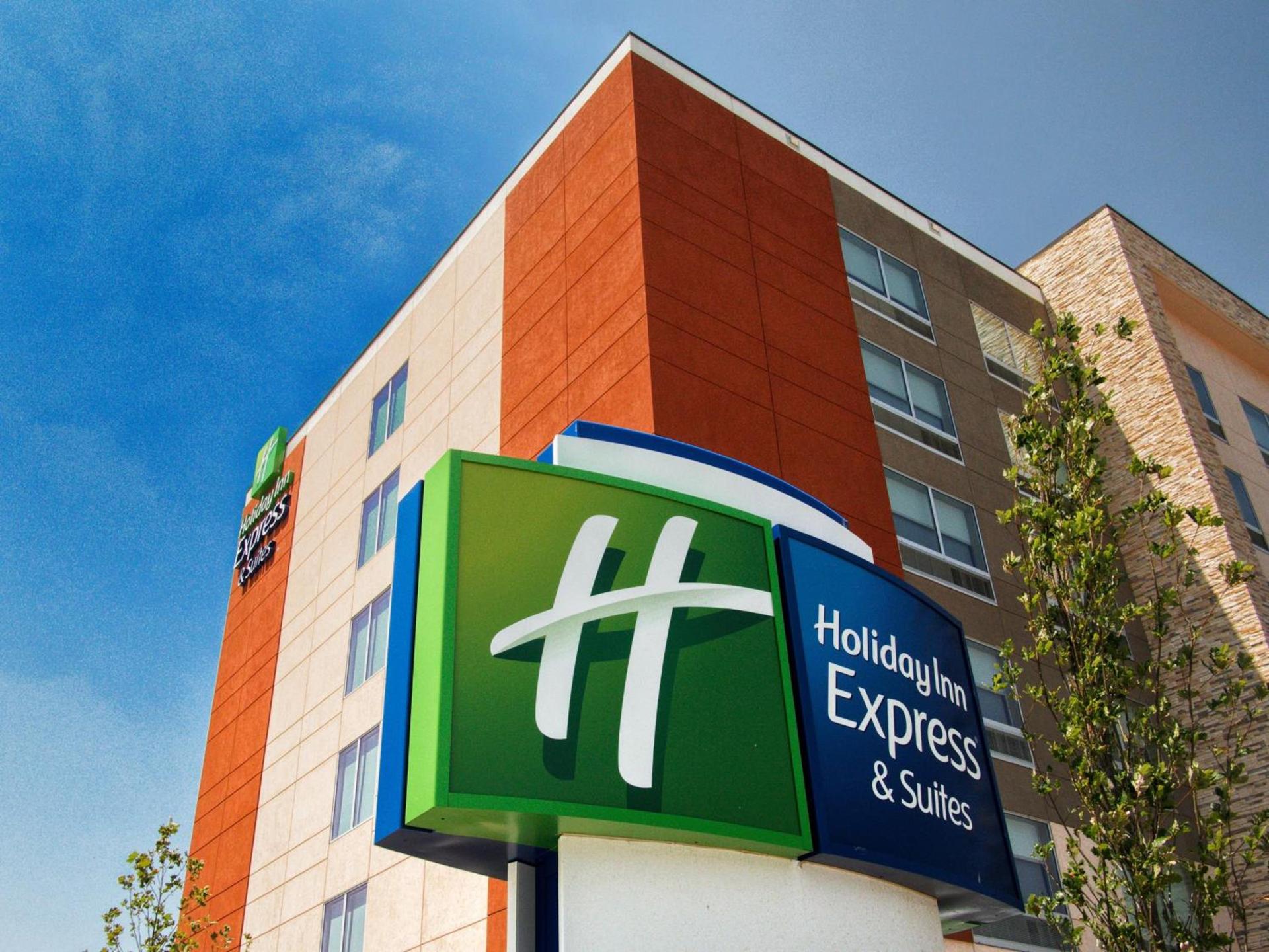 Holiday Inn Express & Suites Moore by IHG photo 45