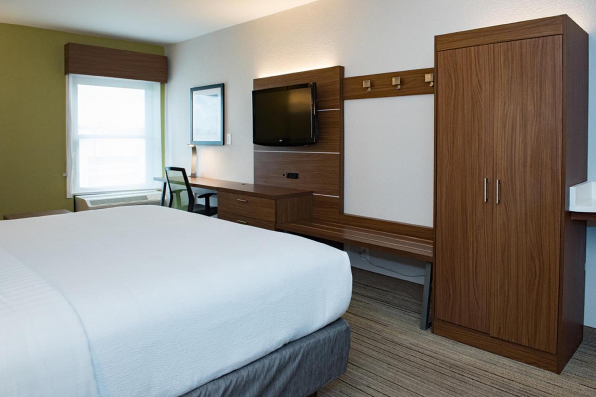 Holiday Inn Express Pascagoula-Moss Point by IHG photo 36