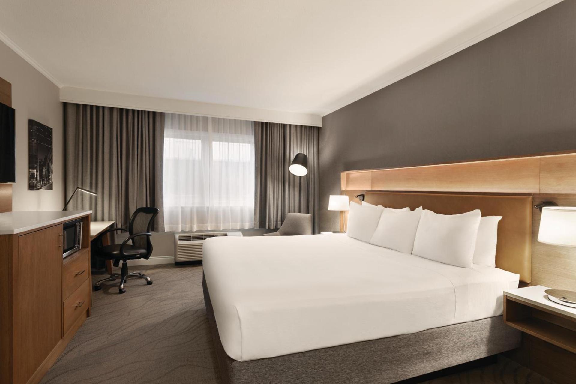 DoubleTree by Hilton Providence Airport Warwick photo 28