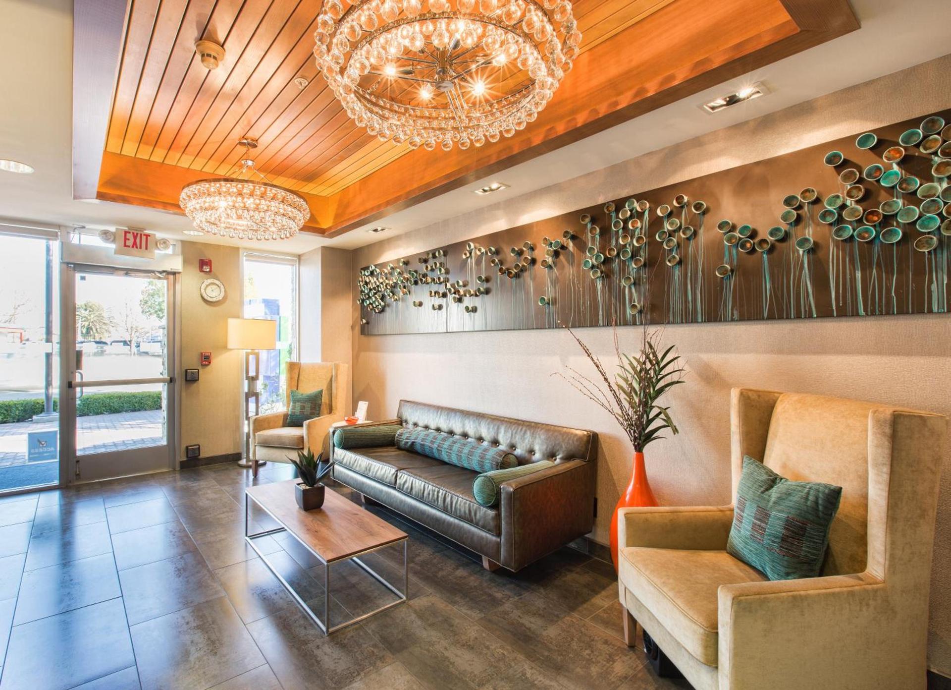 Holiday Inn Express Redwood City Central by IHG photo 9