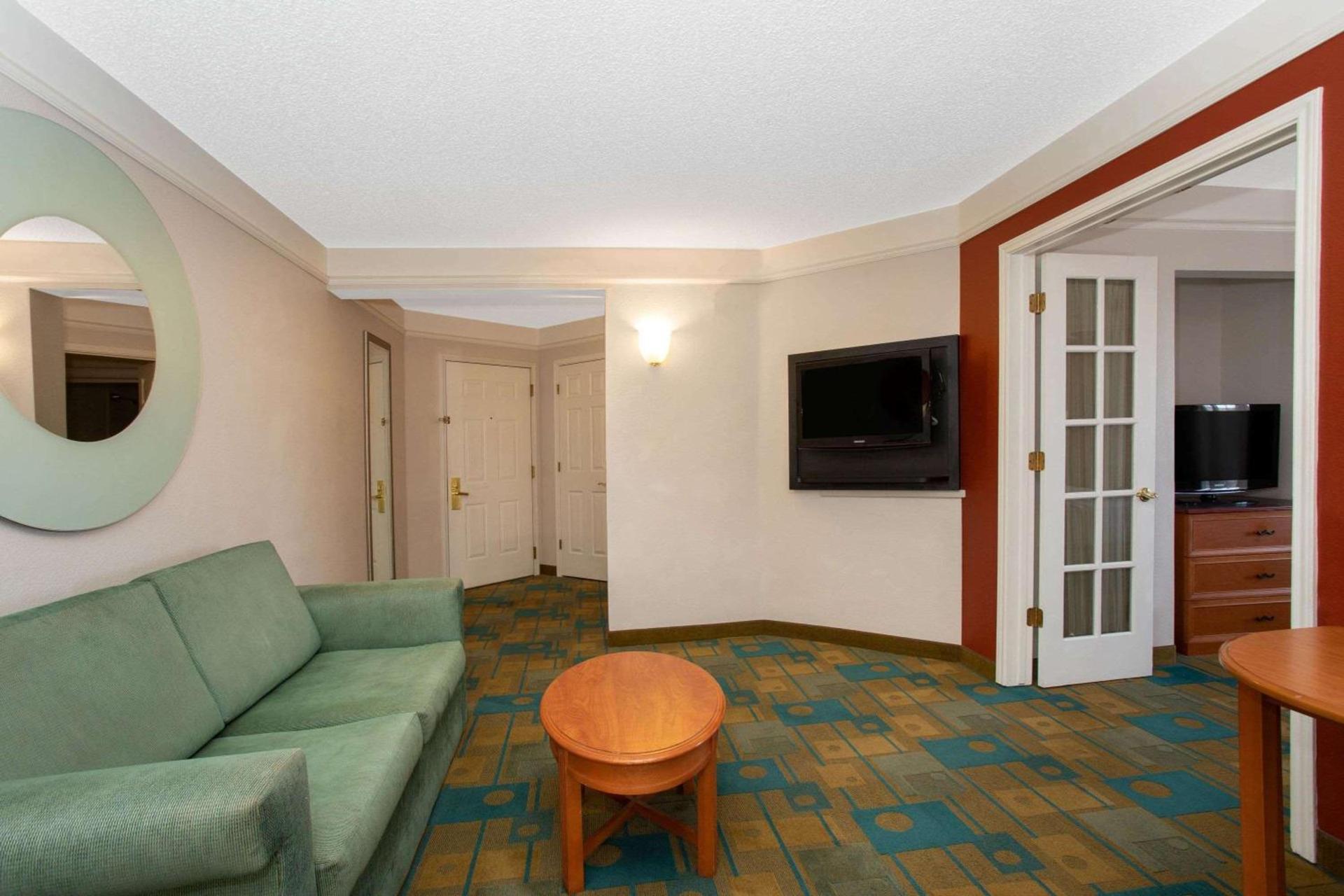 La Quinta by Wyndham Denver Southwest Lakewood photo 14