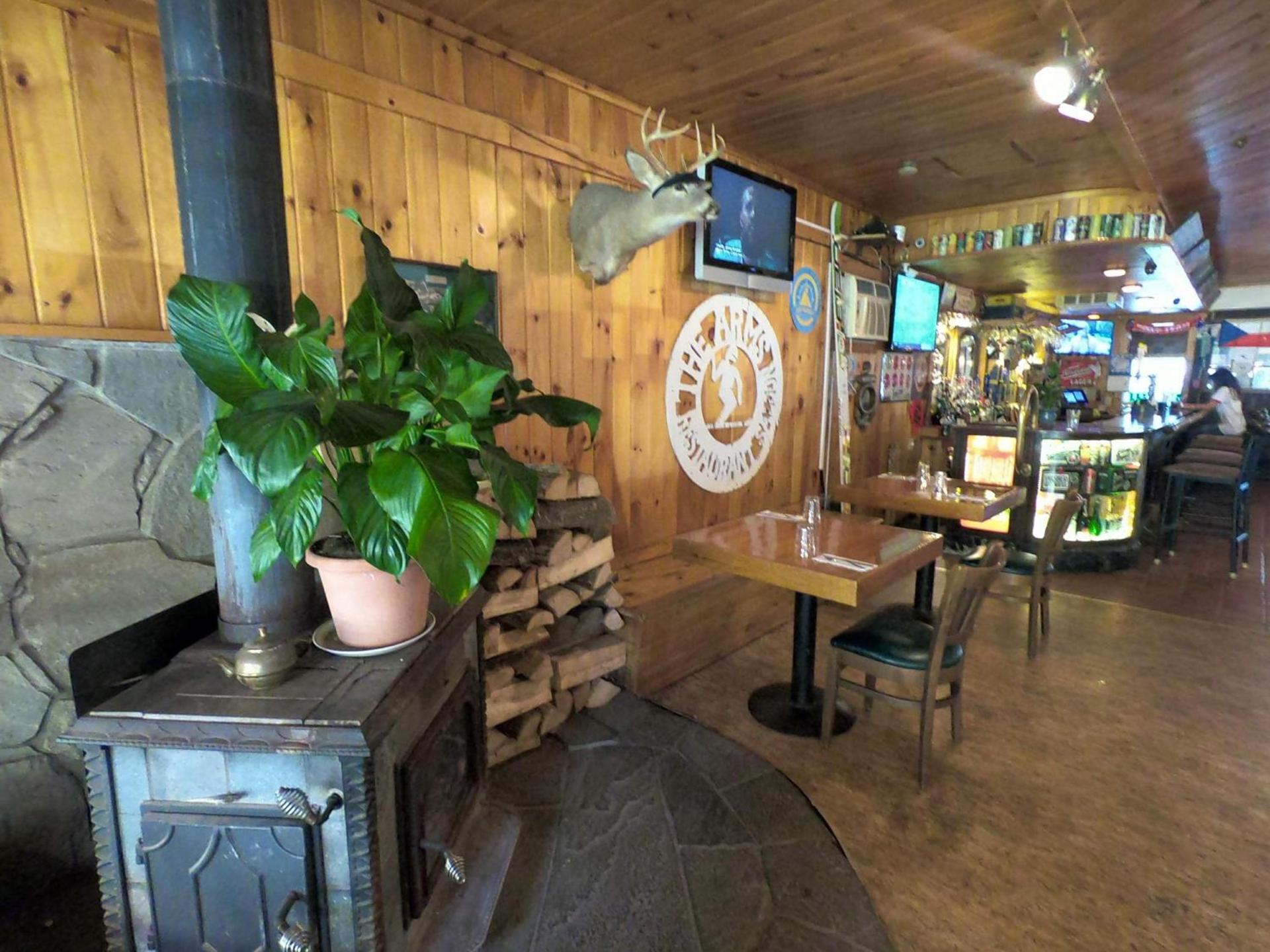 Pine Hill Arms Hotel photo 20