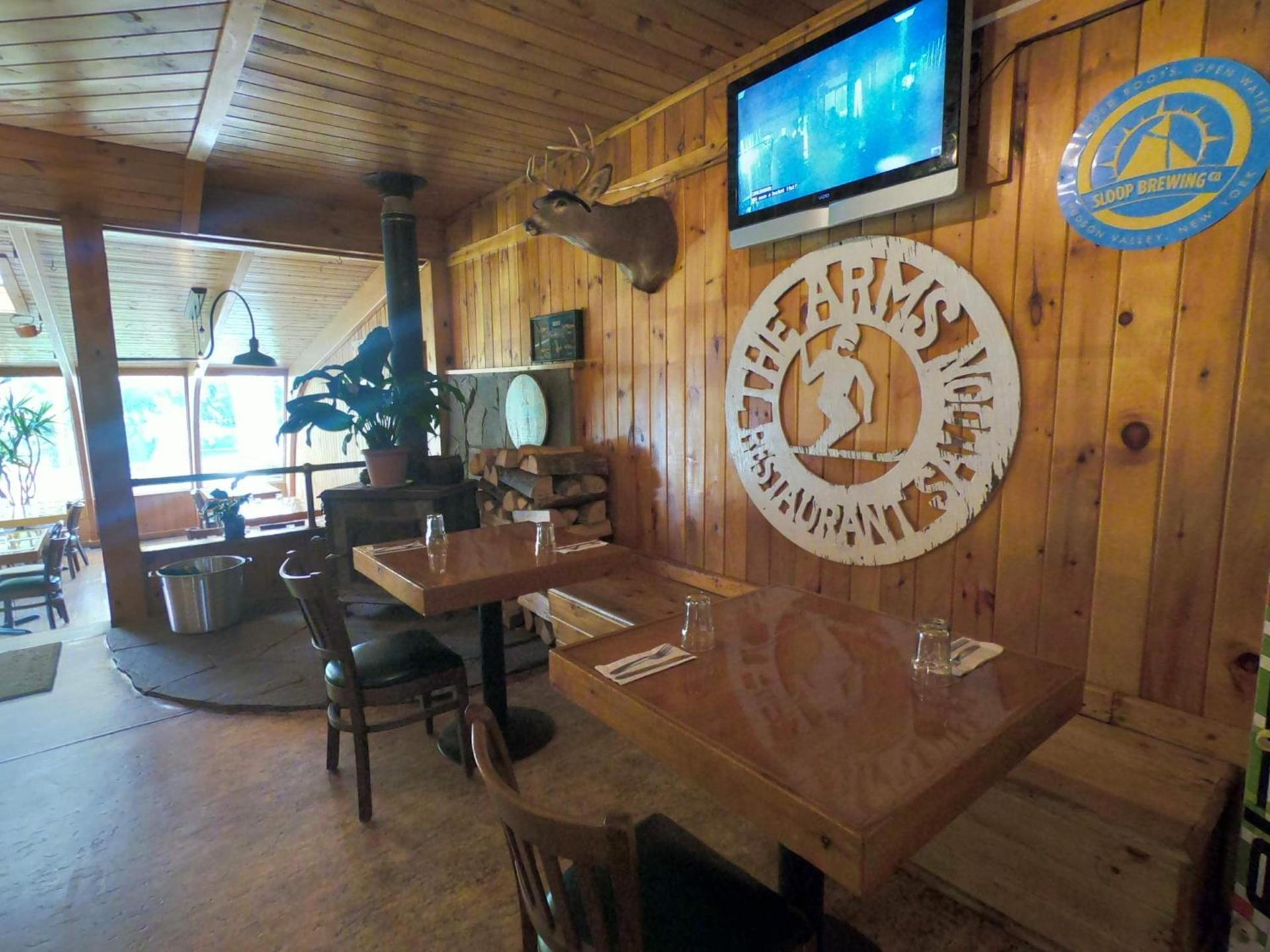 Pine Hill Arms Hotel photo 38