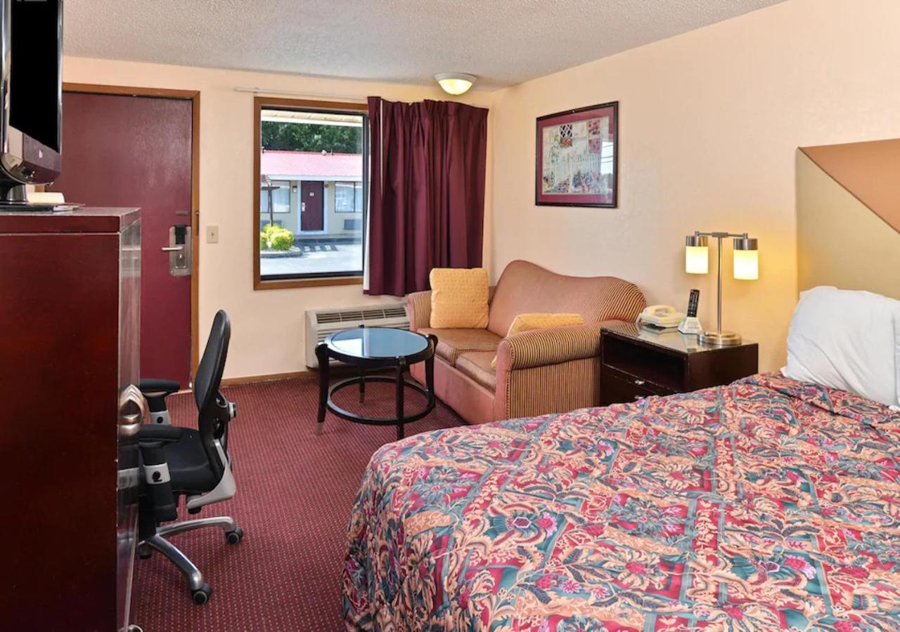Nation's Inn Kinston photo 18