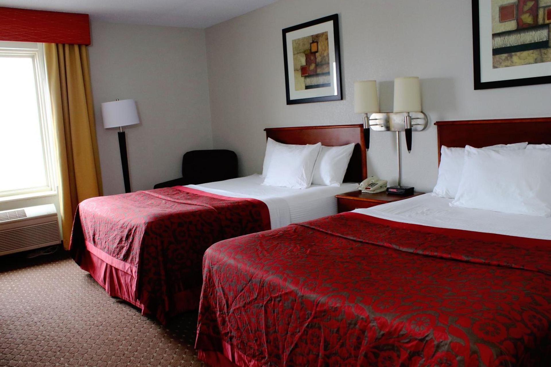 Days Inn & Suites by Wyndham Bloomington/Normal IL photo 22