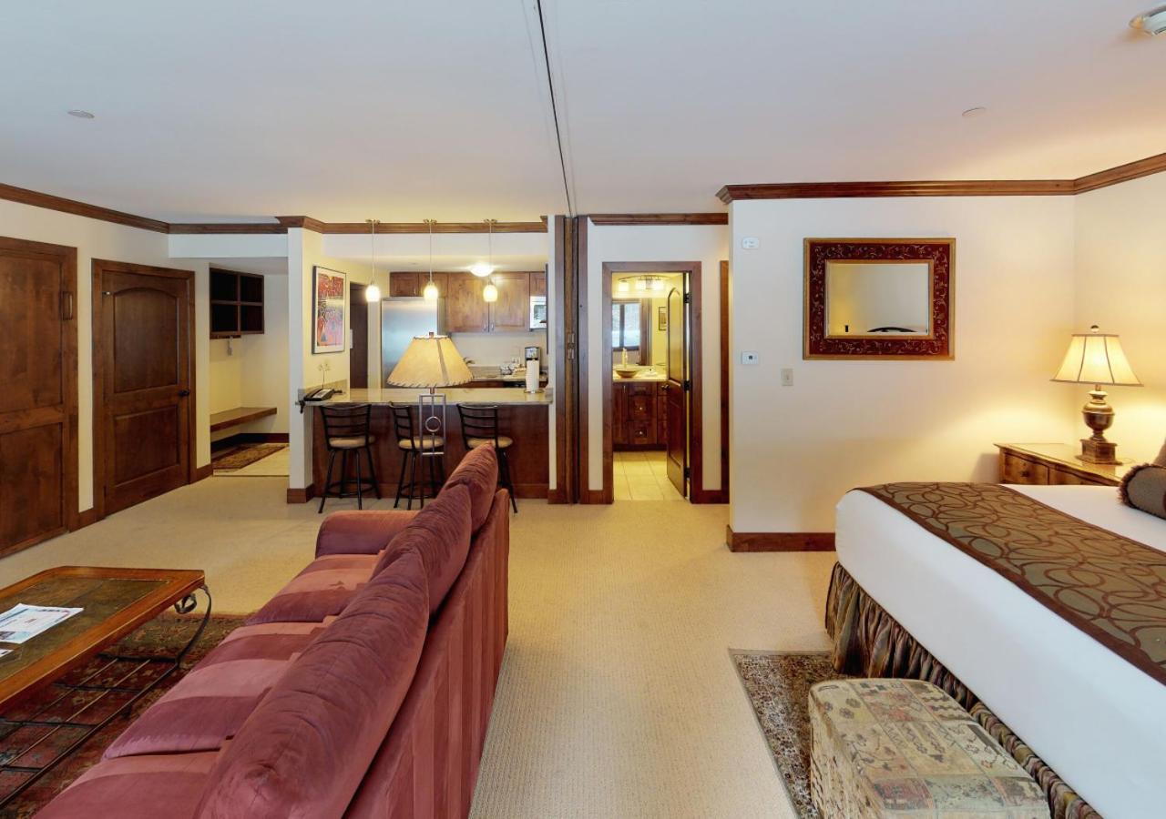 Manor Vail Lodge photo 51