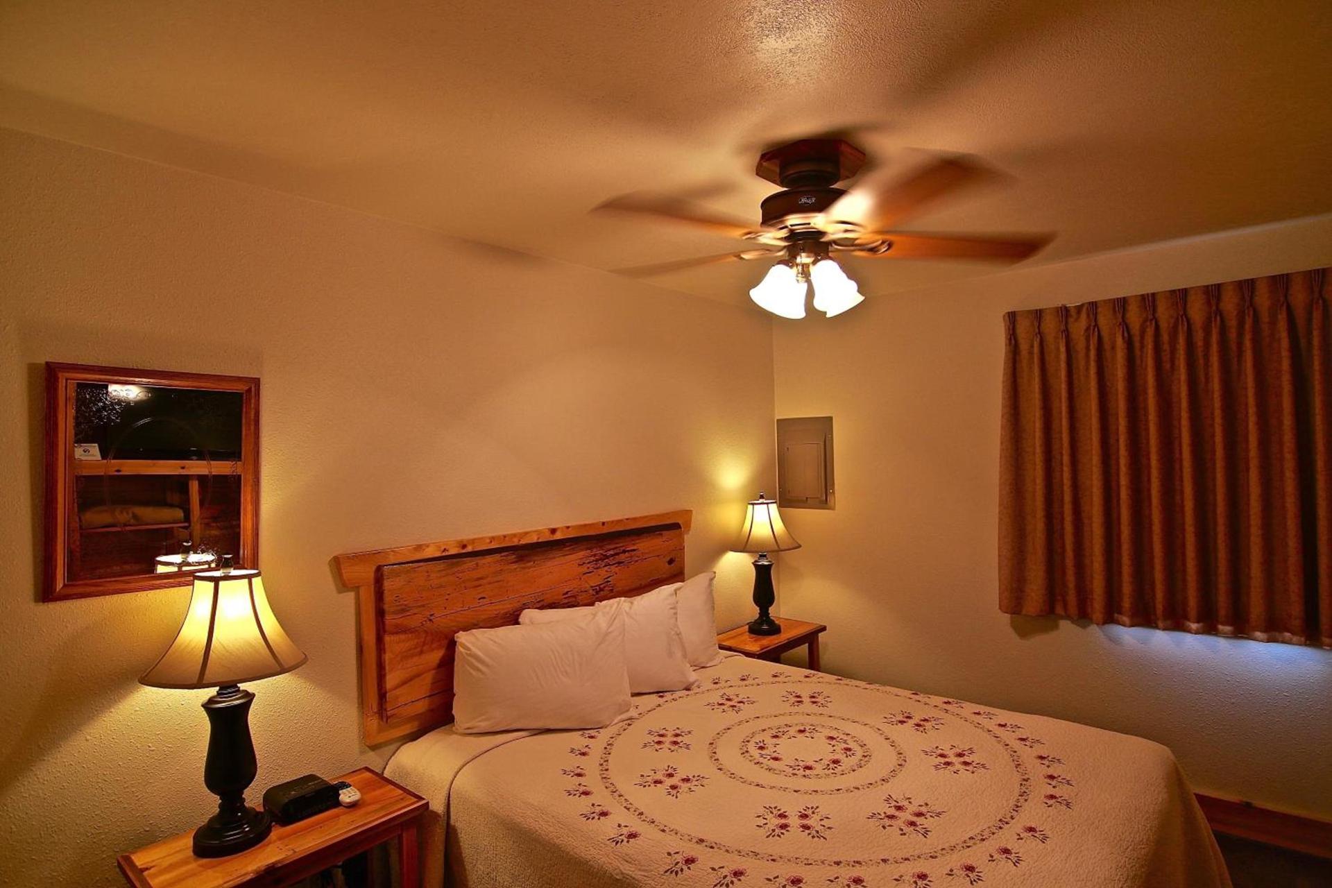 Yellowstone Village Inn and Suites photo 3