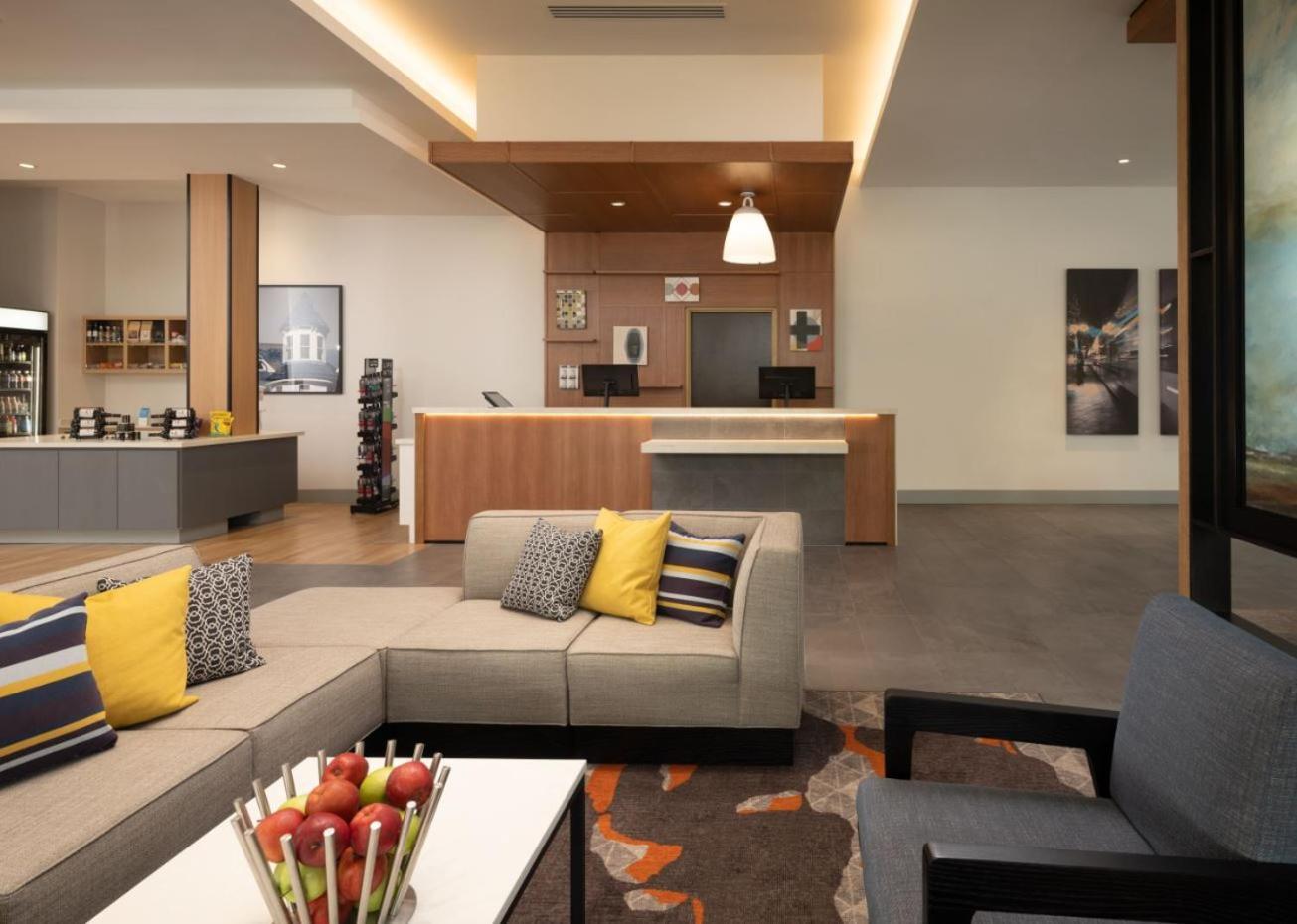 Hyatt House San Jose Airport photo 2