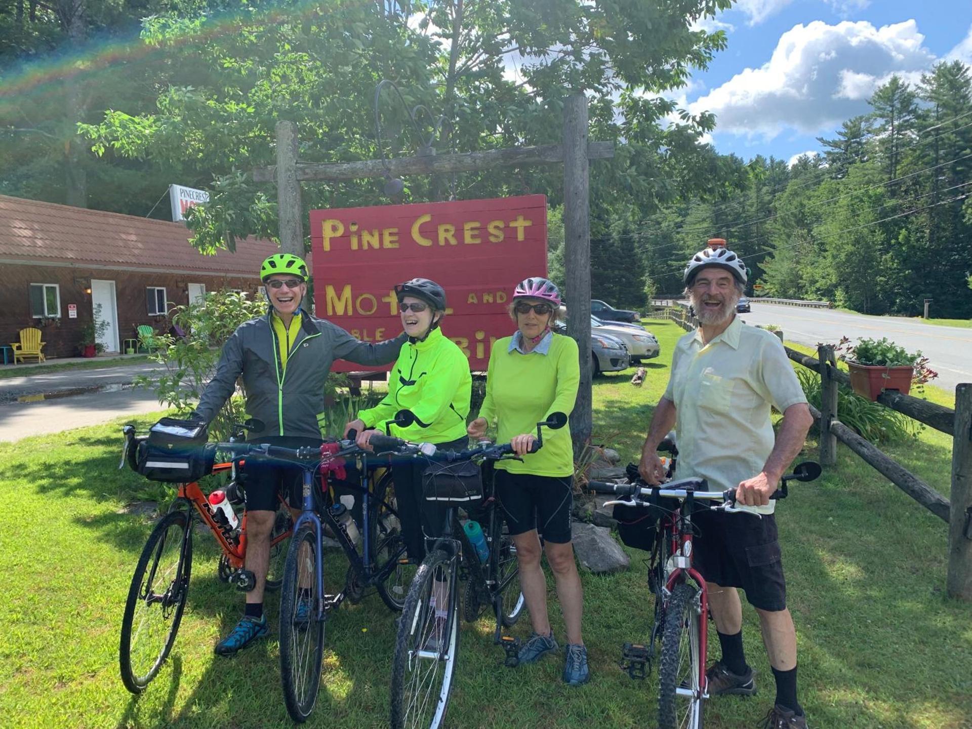 Pine Crest Motel & Cabins photo 15
