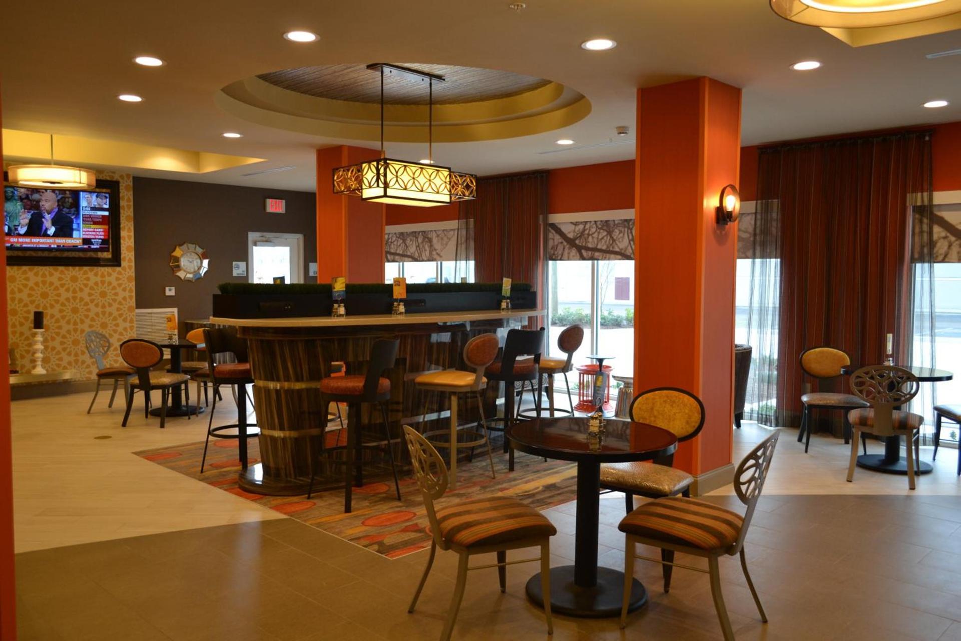 Holiday Inn Express Covington-Madisonville by IHG photo 5