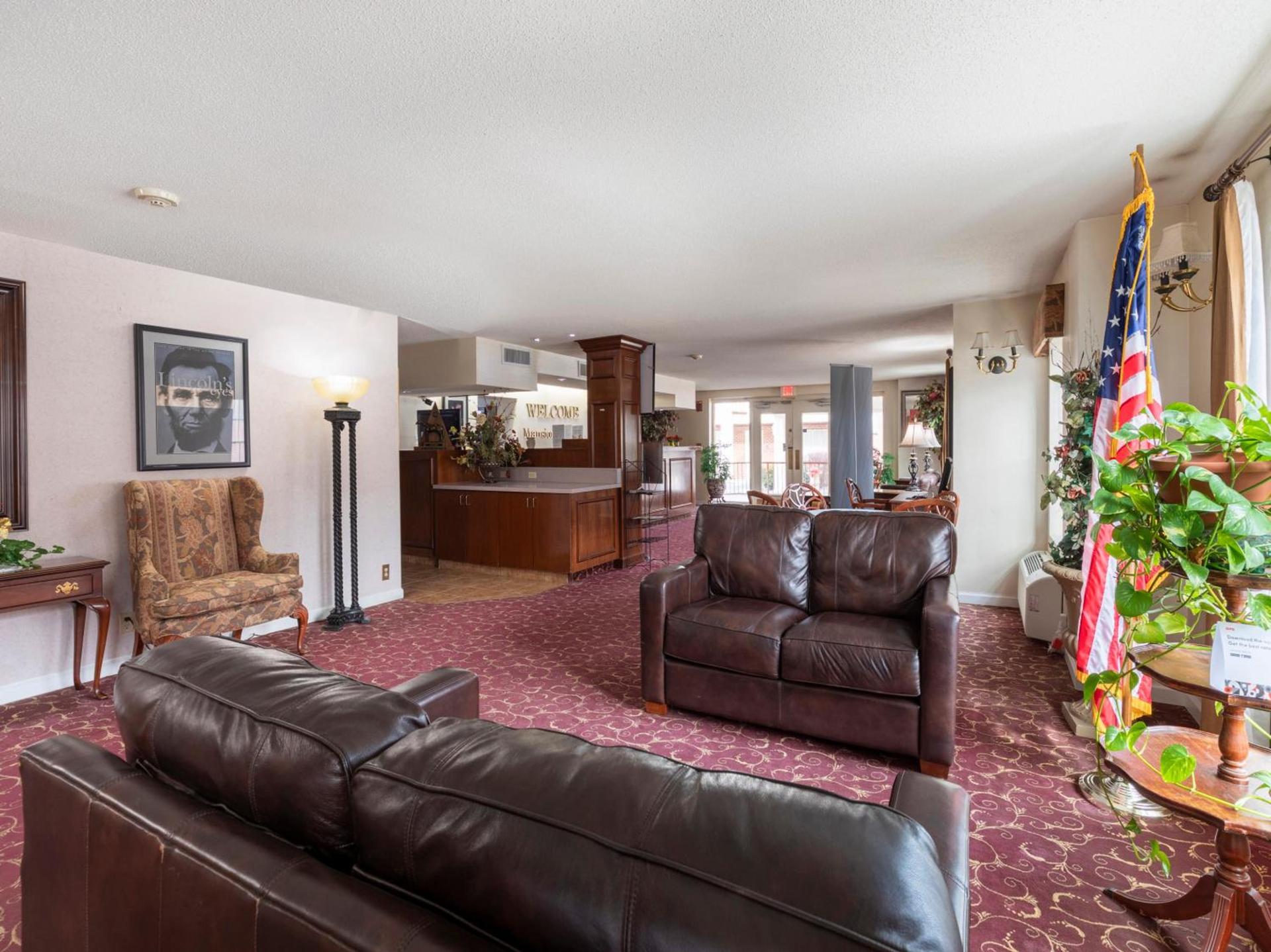 Mansion View Inn & Suites photo 37