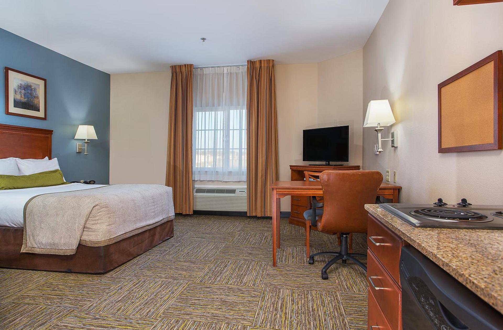 Candlewood Suites Tuscaloosa by IHG photo 28