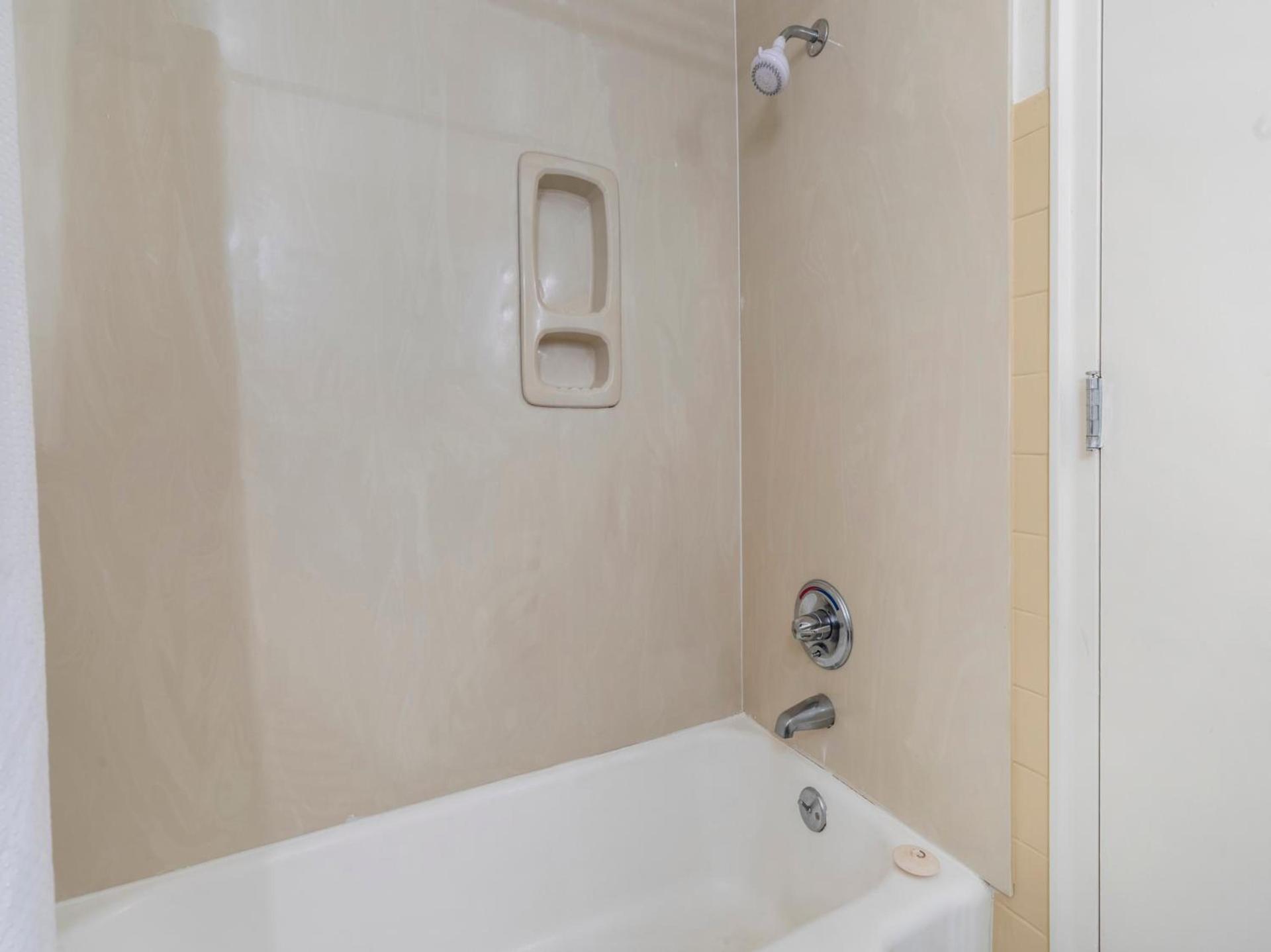 Mansion View Inn & Suites photo 54