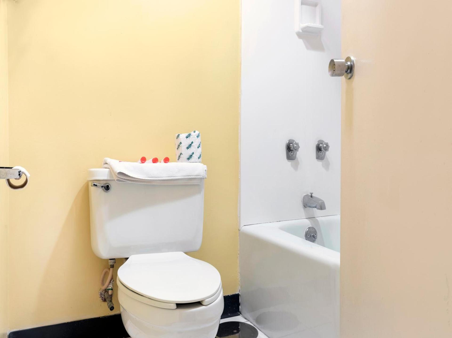 Mansion View Inn & Suites photo 47