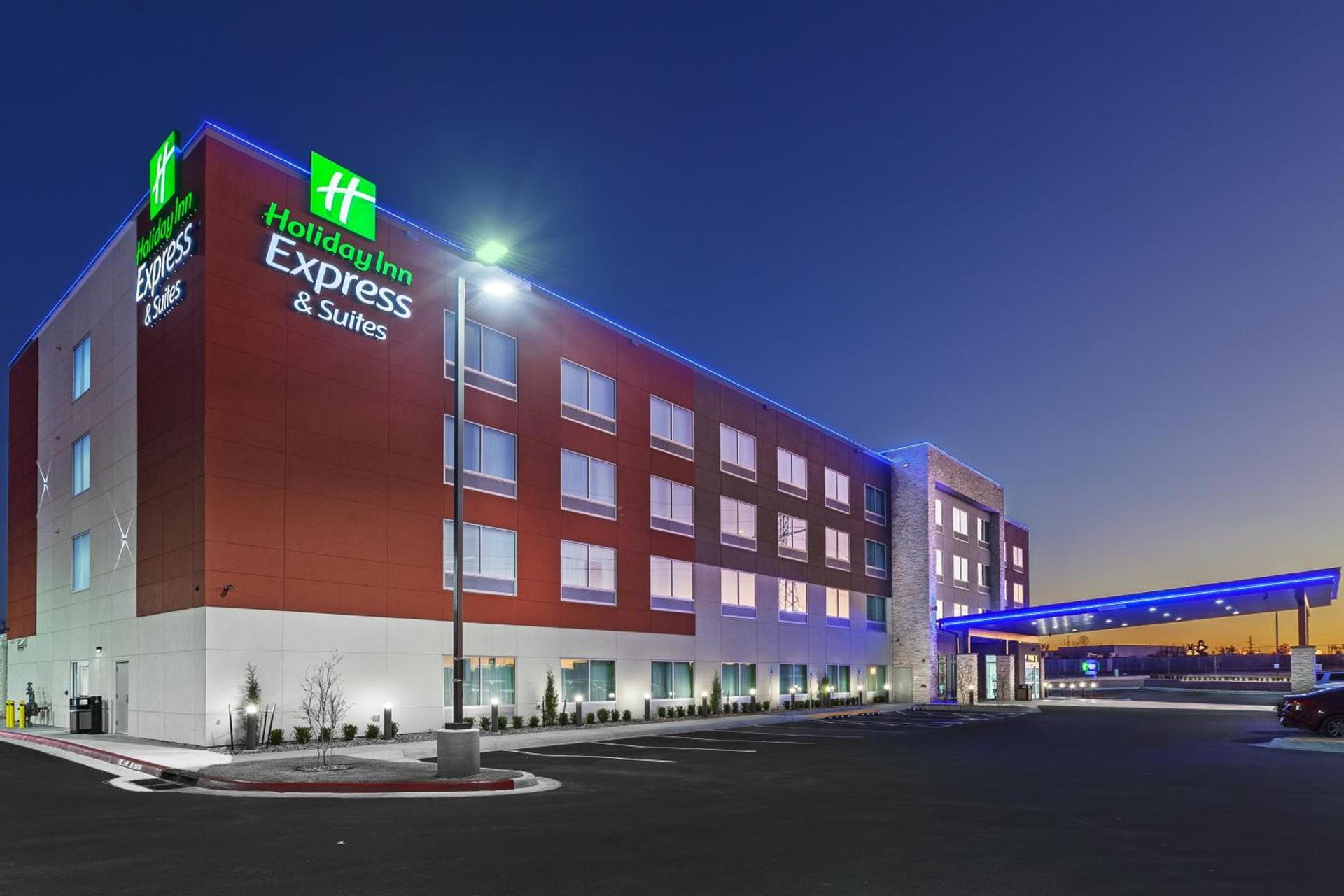 Holiday Inn Express & Suites - Tulsa Northeast - Owasso by IHG — hotel in Owasso