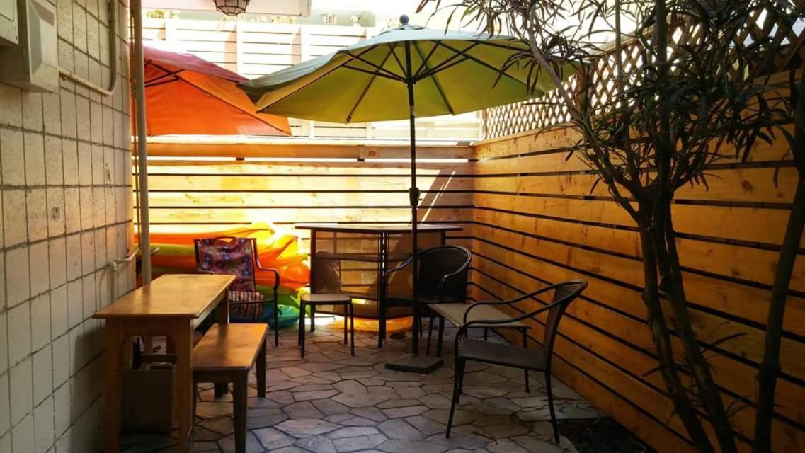 The Beach Waikiki Boutique Hostel photo 29