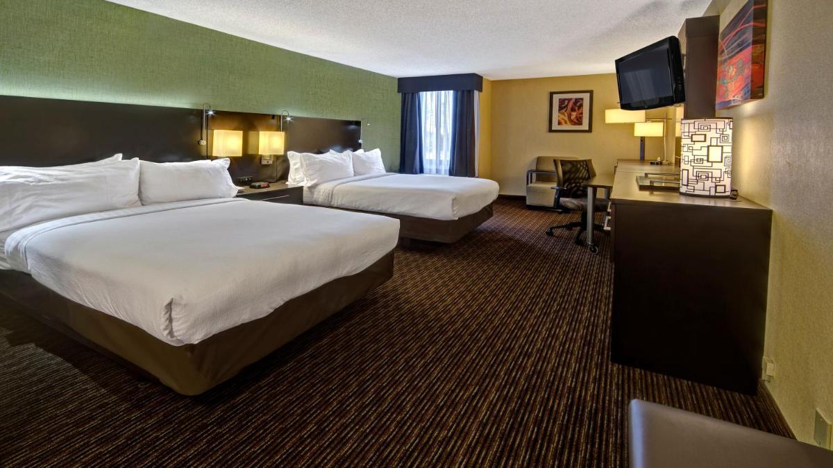 Clarion Hotel & Suites Conference Center Memphis Airport photo 7