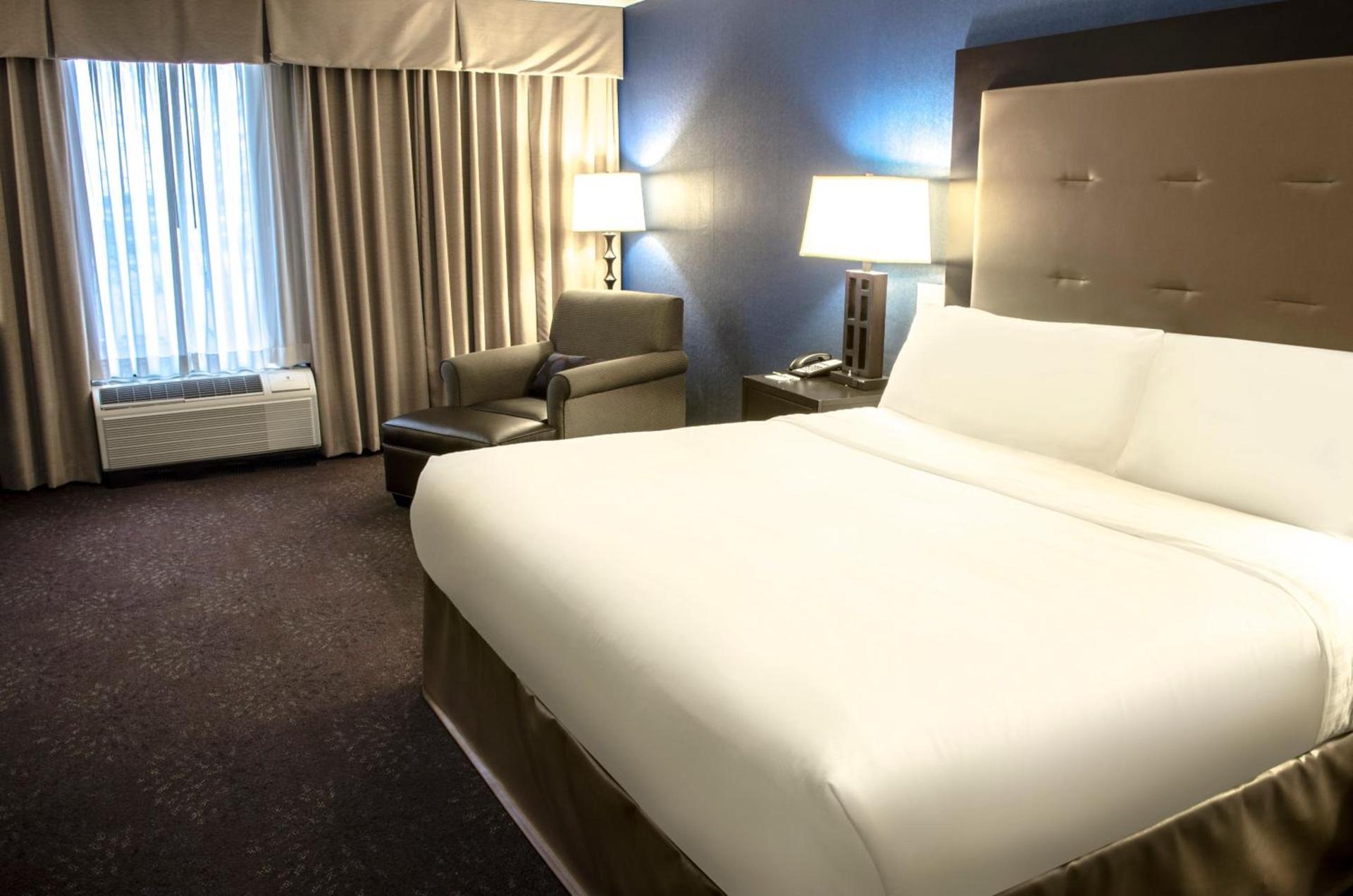 Holiday Inn Fargo by IHG photo 70