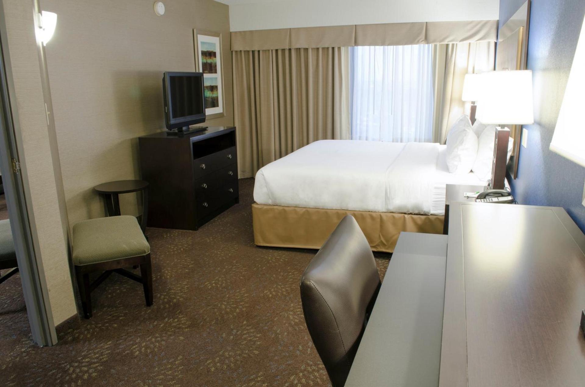 Holiday Inn Fargo by IHG photo 83