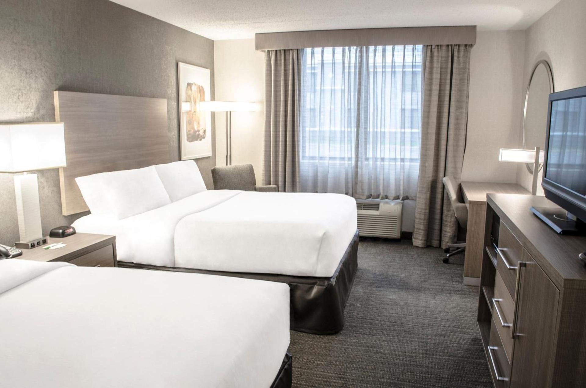 Holiday Inn Fargo by IHG photo 65