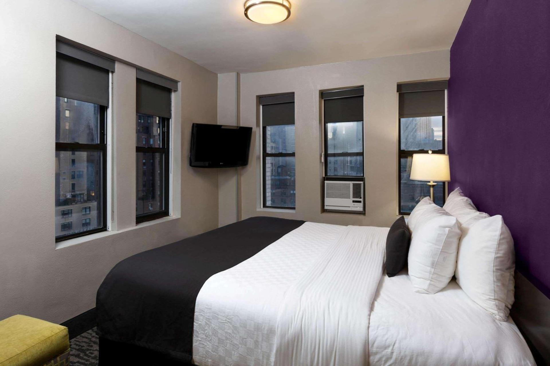La Quinta by Wyndham New York City Central Park photo 11