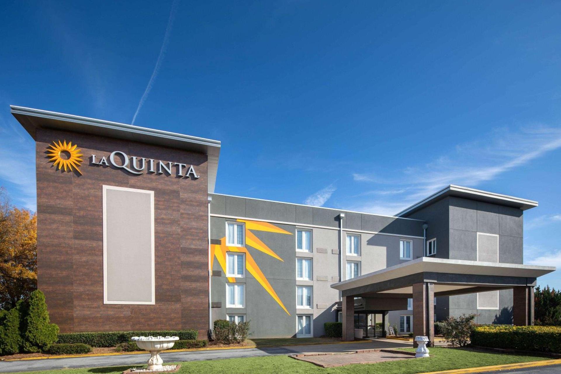 La Quinta by Wyndham Atlanta Airport South photo 49