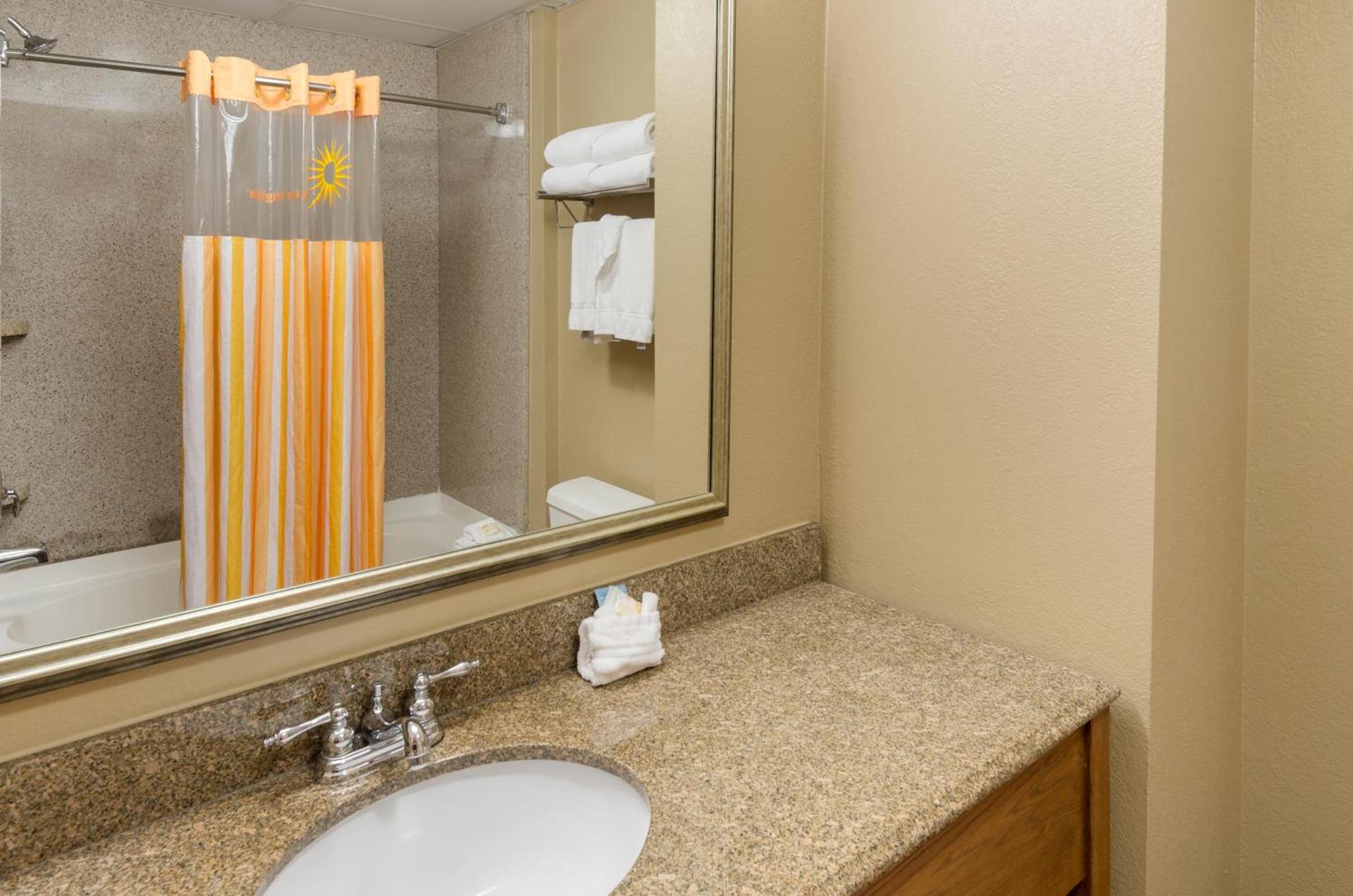 La Quinta by Wyndham Boone photo 37