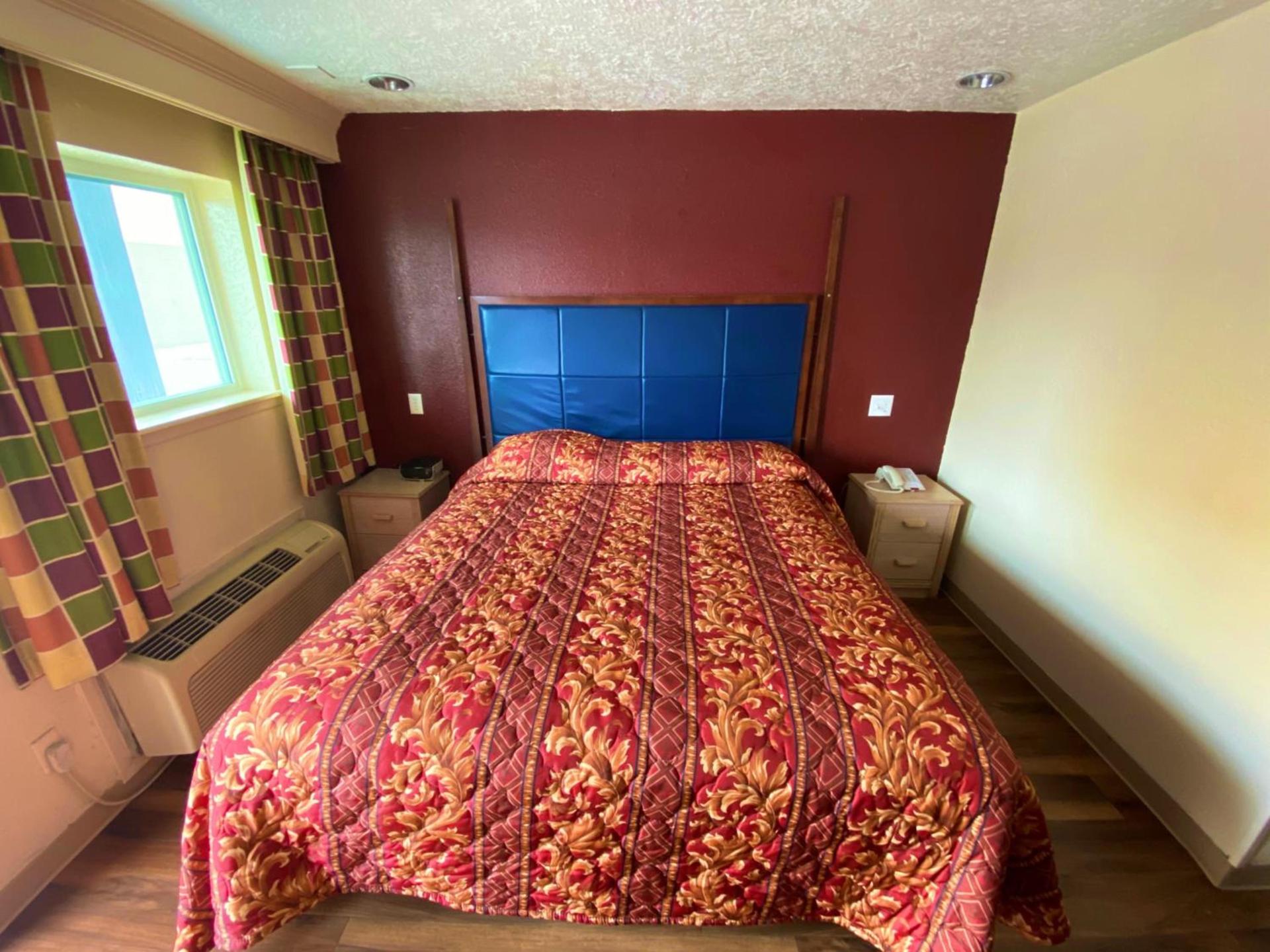Economy Lodge by Hotel O Texas City photo 4