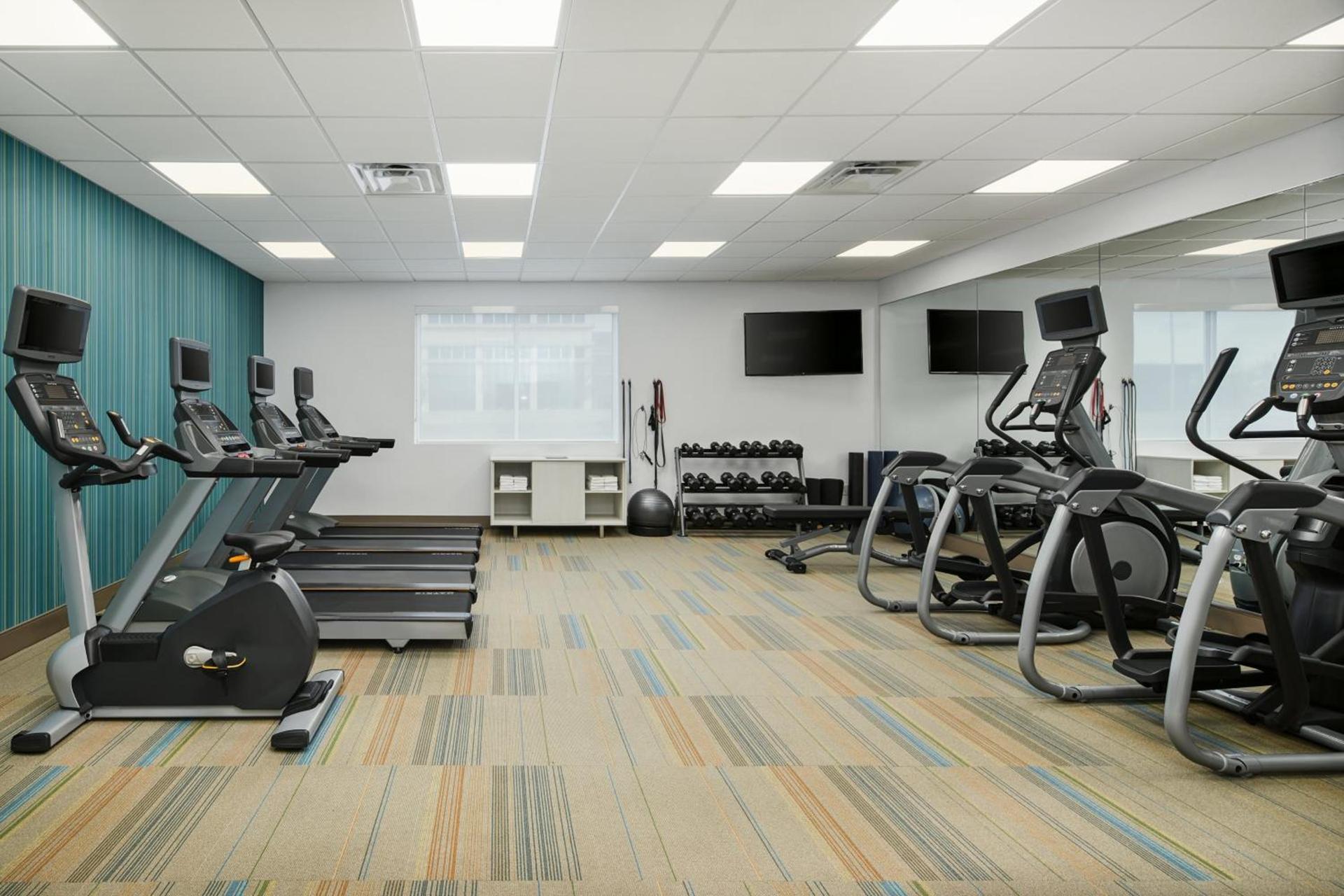 Holiday Inn Express Richmond - Midtown by IHG photo 3