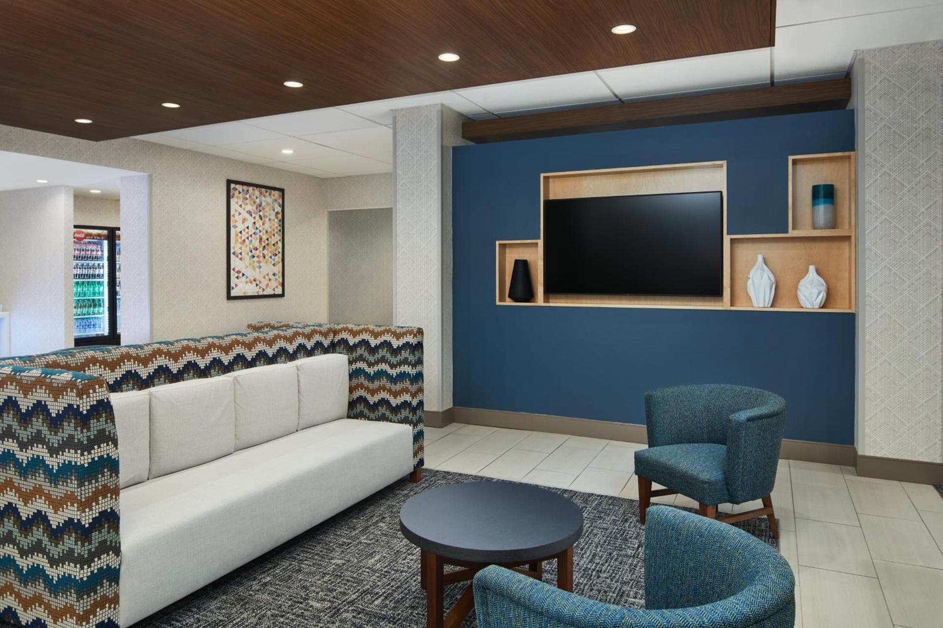 Holiday Inn Express Richmond - Midtown by IHG photo 26