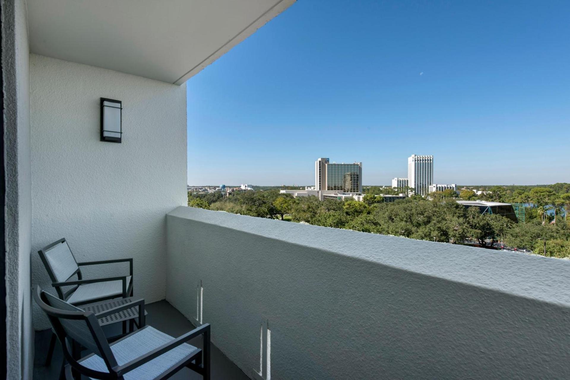Holiday Inn Orlando – Disney Springs® Area by IHG photo 9