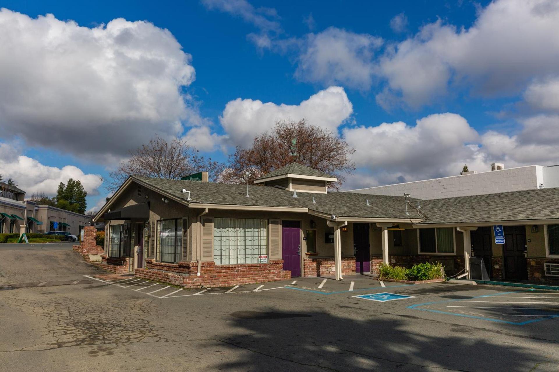 Diablo Mountain Inn Walnut Creek photo 13