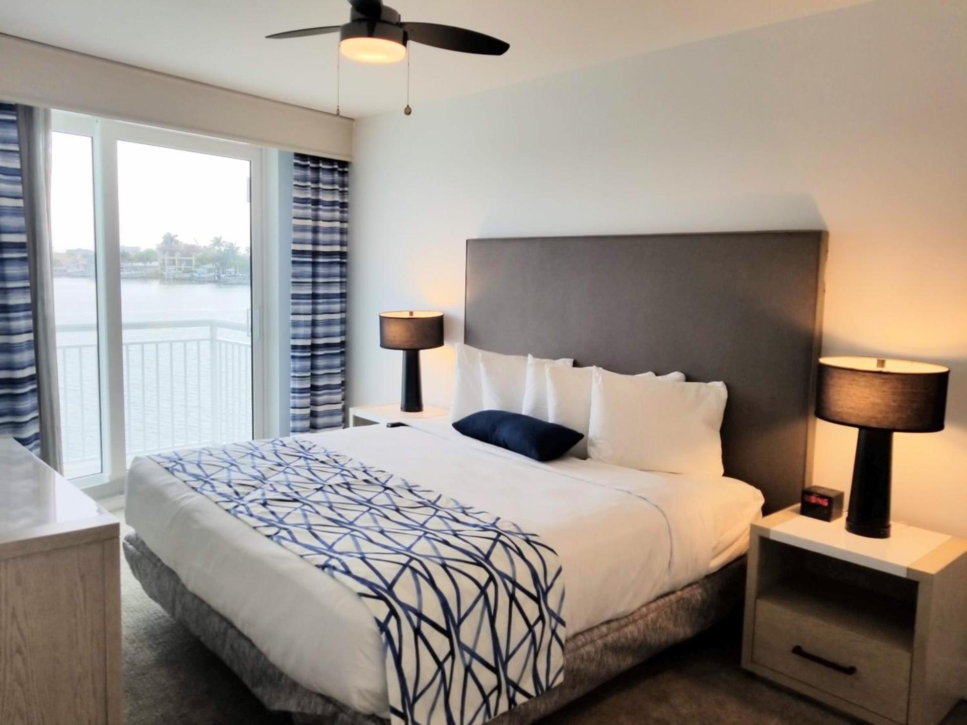 Provident Oceana Beachfront Suites photo 4