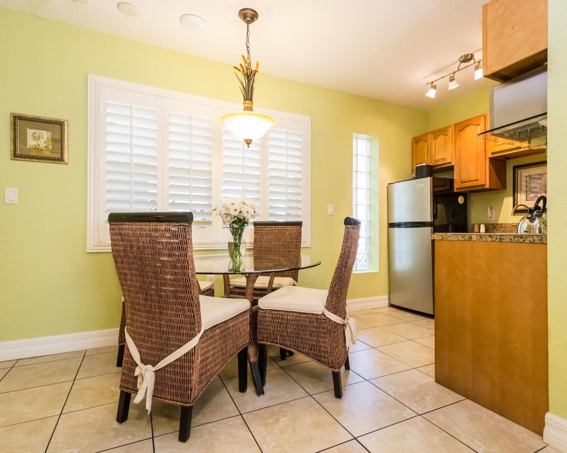 Tropical Beach Resorts - Sarasota photo 98
