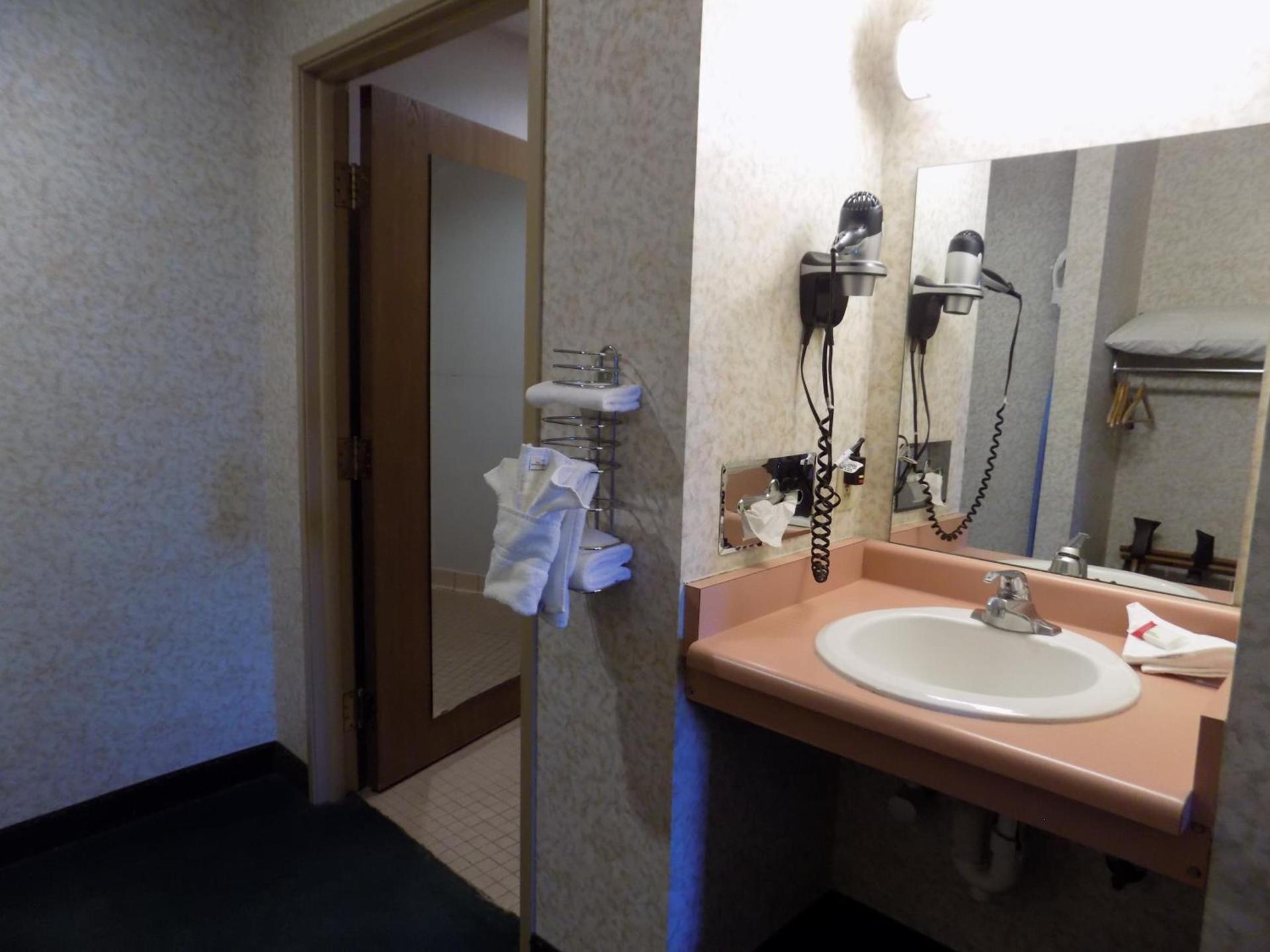 Best Western North I-25 Hotel photo 5