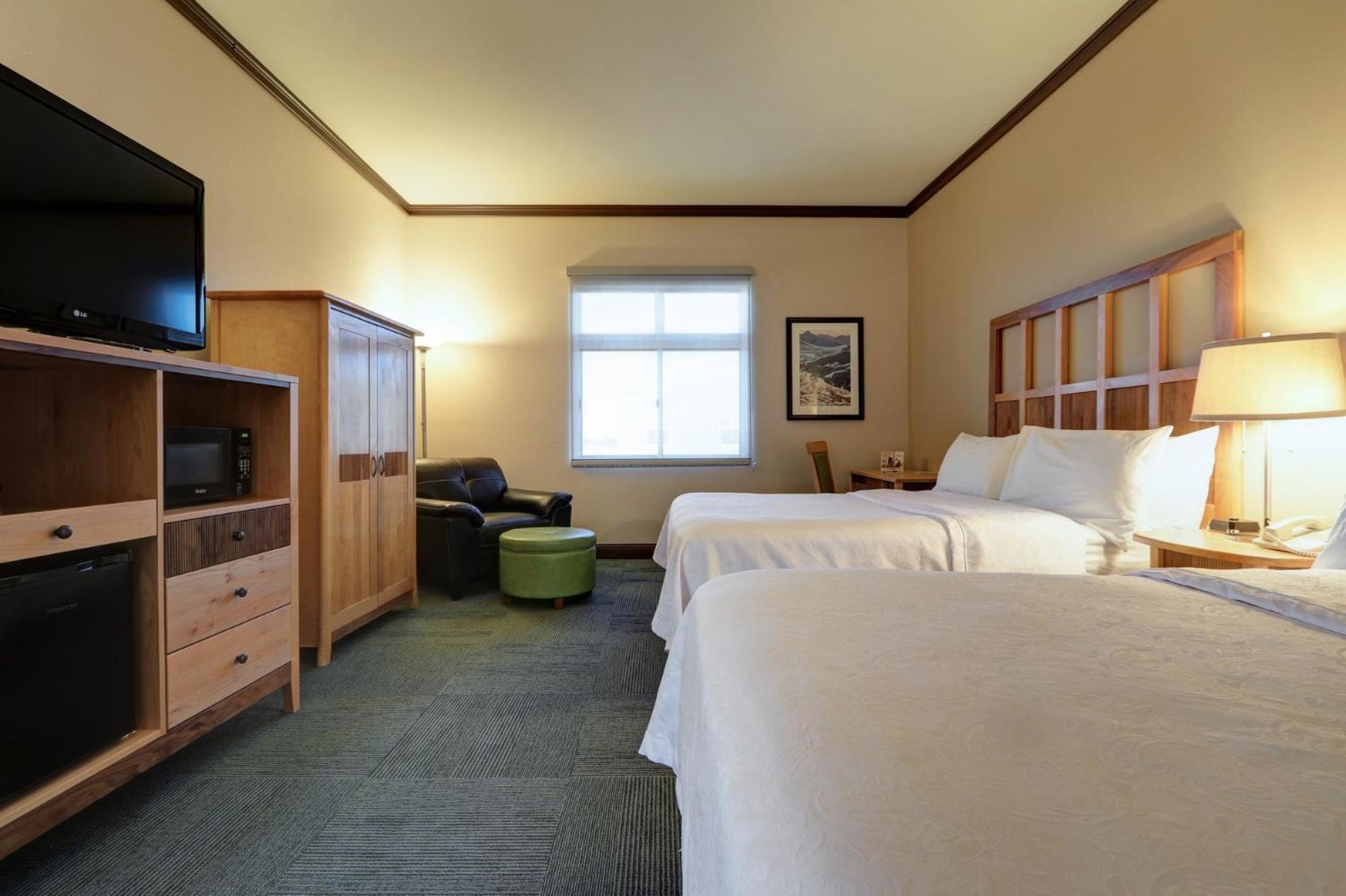 Dimond Center Hotel photo 25